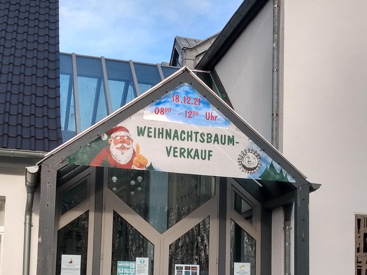 Messdiener_Hl_fam_Weihnachtsbaumverkauf_1600